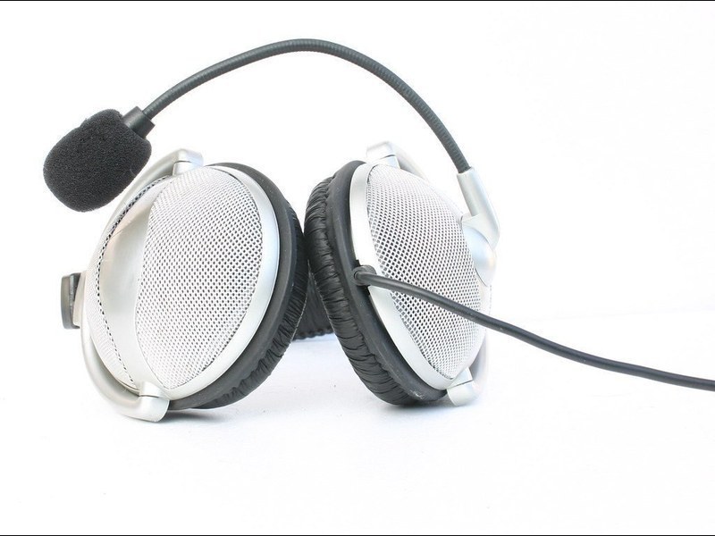 Over-ear headset with boom microphone